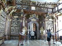 [P26] Impresionanta colectie a bibilioteci » foto by dannek
 - 
<span class="allrVoted glyphicon glyphicon-heart hidden" id="av148885"></span>
<a class="m-l-10 hidden" id="sv148885" onclick="voting_Foto_DelVot(,148885,3098)" role="button">șterge vot <span class="glyphicon glyphicon-remove"></span></a>
<a id="v9148885" class=" c-red"  onclick="voting_Foto_SetVot(148885)" role="button"><span class="glyphicon glyphicon-heart-empty"></span> <b>LIKE</b> = Votează poza</a> <img class="hidden"  id="f148885W9" src="/imagini/loader.gif" border="0" /><span class="AjErrMes hidden" id="e148885ErM"></span>