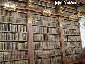 [P01] Biblioteca » foto by marius gaudi*
 - 
<span class="allrVoted glyphicon glyphicon-heart hidden" id="av578878"></span>
<a class="m-l-10 hidden" id="sv578878" onclick="voting_Foto_DelVot(,578878,3098)" role="button">șterge vot <span class="glyphicon glyphicon-remove"></span></a>
<a id="v9578878" class=" c-red"  onclick="voting_Foto_SetVot(578878)" role="button"><span class="glyphicon glyphicon-heart-empty"></span> <b>LIKE</b> = Votează poza</a> <img class="hidden"  id="f578878W9" src="/imagini/loader.gif" border="0" /><span class="AjErrMes hidden" id="e578878ErM"></span>