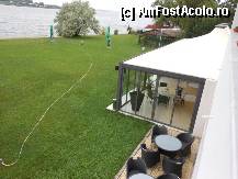 [P32] Hotel Gociman 4* - Mamaia. Terasa, spatiul verde si malul lacului vazute de la balcon. » foto by iulianic
 - 
<span class="allrVoted glyphicon glyphicon-heart hidden" id="av321535"></span>
<a class="m-l-10 hidden" id="sv321535" onclick="voting_Foto_DelVot(,321535,3105)" role="button">șterge vot <span class="glyphicon glyphicon-remove"></span></a>
<a id="v9321535" class=" c-red"  onclick="voting_Foto_SetVot(321535)" role="button"><span class="glyphicon glyphicon-heart-empty"></span> <b>LIKE</b> = Votează poza</a> <img class="hidden"  id="f321535W9" src="/imagini/loader.gif" border="0" /><span class="AjErrMes hidden" id="e321535ErM"></span>