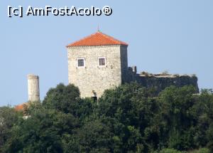 [P11] Ulcinj turnul din cetate » foto by Michi
 - 
<span class="allrVoted glyphicon glyphicon-heart hidden" id="av793366"></span>
<a class="m-l-10 hidden" id="sv793366" onclick="voting_Foto_DelVot(,793366,3106)" role="button">șterge vot <span class="glyphicon glyphicon-remove"></span></a>
<a id="v9793366" class=" c-red"  onclick="voting_Foto_SetVot(793366)" role="button"><span class="glyphicon glyphicon-heart-empty"></span> <b>LIKE</b> = Votează poza</a> <img class="hidden"  id="f793366W9" src="/imagini/loader.gif" border="0" /><span class="AjErrMes hidden" id="e793366ErM"></span>