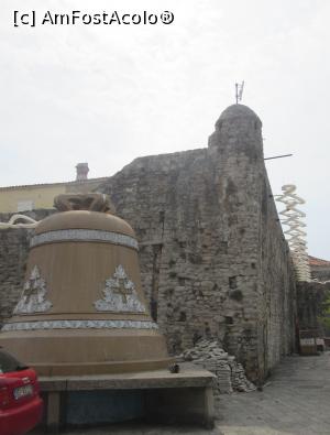 [P35] Budva, clopotul din cetate » foto by Michi
 - 
<span class="allrVoted glyphicon glyphicon-heart hidden" id="av793392"></span>
<a class="m-l-10 hidden" id="sv793392" onclick="voting_Foto_DelVot(,793392,3106)" role="button">șterge vot <span class="glyphicon glyphicon-remove"></span></a>
<a id="v9793392" class=" c-red"  onclick="voting_Foto_SetVot(793392)" role="button"><span class="glyphicon glyphicon-heart-empty"></span> <b>LIKE</b> = Votează poza</a> <img class="hidden"  id="f793392W9" src="/imagini/loader.gif" border="0" /><span class="AjErrMes hidden" id="e793392ErM"></span>