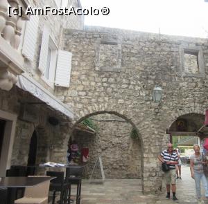 [P40] Budva, în cetate » foto by Michi
 - 
<span class="allrVoted glyphicon glyphicon-heart hidden" id="av793397"></span>
<a class="m-l-10 hidden" id="sv793397" onclick="voting_Foto_DelVot(,793397,3106)" role="button">șterge vot <span class="glyphicon glyphicon-remove"></span></a>
<a id="v9793397" class=" c-red"  onclick="voting_Foto_SetVot(793397)" role="button"><span class="glyphicon glyphicon-heart-empty"></span> <b>LIKE</b> = Votează poza</a> <img class="hidden"  id="f793397W9" src="/imagini/loader.gif" border="0" /><span class="AjErrMes hidden" id="e793397ErM"></span>
