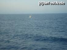 [P06] o vedeta a marinei italiene ne intampina pentru ca un pilot sa urce pe nava pentru a o duce cu bine in port » foto by a.sr*
 - 
<span class="allrVoted glyphicon glyphicon-heart hidden" id="av267860"></span>
<a class="m-l-10 hidden" id="sv267860" onclick="voting_Foto_DelVot(,267860,3109)" role="button">șterge vot <span class="glyphicon glyphicon-remove"></span></a>
<a id="v9267860" class=" c-red"  onclick="voting_Foto_SetVot(267860)" role="button"><span class="glyphicon glyphicon-heart-empty"></span> <b>LIKE</b> = Votează poza</a> <img class="hidden"  id="f267860W9" src="/imagini/loader.gif" border="0" /><span class="AjErrMes hidden" id="e267860ErM"></span>