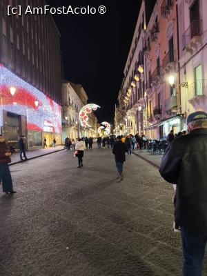 [P14] Magazine pe Via Etnea » foto by ilee
 - 
<span class="allrVoted glyphicon glyphicon-heart hidden" id="av1514332"></span>
<a class="m-l-10 hidden" id="sv1514332" onclick="voting_Foto_DelVot(,1514332,3109)" role="button">șterge vot <span class="glyphicon glyphicon-remove"></span></a>
<a id="v91514332" class=" c-red"  onclick="voting_Foto_SetVot(1514332)" role="button"><span class="glyphicon glyphicon-heart-empty"></span> <b>LIKE</b> = Votează poza</a> <img class="hidden"  id="f1514332W9" src="/imagini/loader.gif" border="0" /><span class="AjErrMes hidden" id="e1514332ErM"></span>