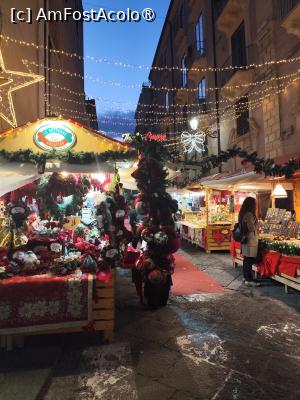 [P42] Targ de Craciun » foto by ilee
 - 
<span class="allrVoted glyphicon glyphicon-heart hidden" id="av1514360"></span>
<a class="m-l-10 hidden" id="sv1514360" onclick="voting_Foto_DelVot(,1514360,3109)" role="button">șterge vot <span class="glyphicon glyphicon-remove"></span></a>
<a id="v91514360" class=" c-red"  onclick="voting_Foto_SetVot(1514360)" role="button"><span class="glyphicon glyphicon-heart-empty"></span> <b>LIKE</b> = Votează poza</a> <img class="hidden"  id="f1514360W9" src="/imagini/loader.gif" border="0" /><span class="AjErrMes hidden" id="e1514360ErM"></span>