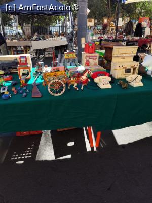 [P48] Mercatino delle Pulci -targul de vechituri » foto by ilee
 - 
<span class="allrVoted glyphicon glyphicon-heart hidden" id="av1514366"></span>
<a class="m-l-10 hidden" id="sv1514366" onclick="voting_Foto_DelVot(,1514366,3109)" role="button">șterge vot <span class="glyphicon glyphicon-remove"></span></a>
<a id="v91514366" class=" c-red"  onclick="voting_Foto_SetVot(1514366)" role="button"><span class="glyphicon glyphicon-heart-empty"></span> <b>LIKE</b> = Votează poza</a> <img class="hidden"  id="f1514366W9" src="/imagini/loader.gif" border="0" /><span class="AjErrMes hidden" id="e1514366ErM"></span>