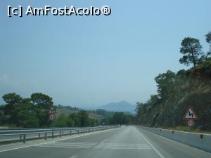 [P03] din Fetyie, coborand spre Oludeniz » foto by adryana
 - 
<span class="allrVoted glyphicon glyphicon-heart hidden" id="av1092345"></span>
<a class="m-l-10 hidden" id="sv1092345" onclick="voting_Foto_DelVot(,1092345,3123)" role="button">șterge vot <span class="glyphicon glyphicon-remove"></span></a>
<a id="v91092345" class=" c-red"  onclick="voting_Foto_SetVot(1092345)" role="button"><span class="glyphicon glyphicon-heart-empty"></span> <b>LIKE</b> = Votează poza</a> <img class="hidden"  id="f1092345W9" src="/imagini/loader.gif" border="0" /><span class="AjErrMes hidden" id="e1092345ErM"></span>