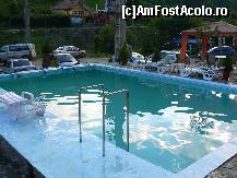 [P18] piscina, adancimea maxima era 2m » foto by mitzulik
 - 
<span class="allrVoted glyphicon glyphicon-heart hidden" id="av89891"></span>
<a class="m-l-10 hidden" id="sv89891" onclick="voting_Foto_DelVot(,89891,3126)" role="button">șterge vot <span class="glyphicon glyphicon-remove"></span></a>
<a id="v989891" class=" c-red"  onclick="voting_Foto_SetVot(89891)" role="button"><span class="glyphicon glyphicon-heart-empty"></span> <b>LIKE</b> = Votează poza</a> <img class="hidden"  id="f89891W9" src="/imagini/loader.gif" border="0" /><span class="AjErrMes hidden" id="e89891ErM"></span>
