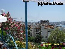 [P49] se vede alaturi alt hotel vecin, h. Grand Kurdoglu, care are o terasa frumoasa cu piscina  sus pe cladire. » foto by adryana
 - 
<span class="allrVoted glyphicon glyphicon-heart hidden" id="av221876"></span>
<a class="m-l-10 hidden" id="sv221876" onclick="voting_Foto_DelVot(,221876,3144)" role="button">șterge vot <span class="glyphicon glyphicon-remove"></span></a>
<a id="v9221876" class=" c-red"  onclick="voting_Foto_SetVot(221876)" role="button"><span class="glyphicon glyphicon-heart-empty"></span> <b>LIKE</b> = Votează poza</a> <img class="hidden"  id="f221876W9" src="/imagini/loader.gif" border="0" /><span class="AjErrMes hidden" id="e221876ErM"></span>