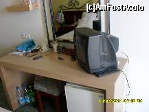 [P58] camera cu TV, frigider, toaleta cu oglinda » foto by adryana
 - 
<span class="allrVoted glyphicon glyphicon-heart hidden" id="av221891"></span>
<a class="m-l-10 hidden" id="sv221891" onclick="voting_Foto_DelVot(,221891,3144)" role="button">șterge vot <span class="glyphicon glyphicon-remove"></span></a>
<a id="v9221891" class=" c-red"  onclick="voting_Foto_SetVot(221891)" role="button"><span class="glyphicon glyphicon-heart-empty"></span> <b>LIKE</b> = Votează poza</a> <img class="hidden"  id="f221891W9" src="/imagini/loader.gif" border="0" /><span class="AjErrMes hidden" id="e221891ErM"></span>