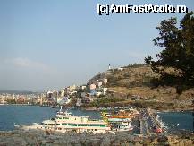 [P14] Kusadasi:vedere spre port. » foto by costin1968
 - 
<span class="allrVoted glyphicon glyphicon-heart hidden" id="av69924"></span>
<a class="m-l-10 hidden" id="sv69924" onclick="voting_Foto_DelVot(,69924,3144)" role="button">șterge vot <span class="glyphicon glyphicon-remove"></span></a>
<a id="v969924" class=" c-red"  onclick="voting_Foto_SetVot(69924)" role="button"><span class="glyphicon glyphicon-heart-empty"></span> <b>LIKE</b> = Votează poza</a> <img class="hidden"  id="f69924W9" src="/imagini/loader.gif" border="0" /><span class="AjErrMes hidden" id="e69924ErM"></span>