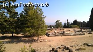[P25] Asklepion, vedere de pe a treia terasă, chiar de sub pădure.  » foto by maryka
 - 
<span class="allrVoted glyphicon glyphicon-heart hidden" id="av1028485"></span>
<a class="m-l-10 hidden" id="sv1028485" onclick="voting_Foto_DelVot(,1028485,3145)" role="button">șterge vot <span class="glyphicon glyphicon-remove"></span></a>
<a id="v91028485" class=" c-red"  onclick="voting_Foto_SetVot(1028485)" role="button"><span class="glyphicon glyphicon-heart-empty"></span> <b>LIKE</b> = Votează poza</a> <img class="hidden"  id="f1028485W9" src="/imagini/loader.gif" border="0" /><span class="AjErrMes hidden" id="e1028485ErM"></span>
