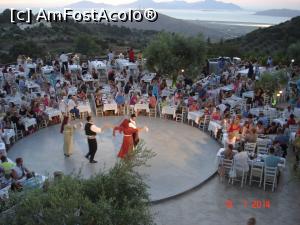 [P02] Taverna Fantasia - Zia - Kos » foto by ANILU
 - 
<span class="allrVoted glyphicon glyphicon-heart hidden" id="av950147"></span>
<a class="m-l-10 hidden" id="sv950147" onclick="voting_Foto_DelVot(,950147,3145)" role="button">șterge vot <span class="glyphicon glyphicon-remove"></span></a>
<a id="v9950147" class=" c-red"  onclick="voting_Foto_SetVot(950147)" role="button"><span class="glyphicon glyphicon-heart-empty"></span> <b>LIKE</b> = Votează poza</a> <img class="hidden"  id="f950147W9" src="/imagini/loader.gif" border="0" /><span class="AjErrMes hidden" id="e950147ErM"></span>