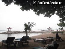 [P62] plaja de la Sanur,urmatoarea locatie din Bali » foto by grecudoina
 - 
<span class="allrVoted glyphicon glyphicon-heart hidden" id="av310411"></span>
<a class="m-l-10 hidden" id="sv310411" onclick="voting_Foto_DelVot(,310411,3149)" role="button">șterge vot <span class="glyphicon glyphicon-remove"></span></a>
<a id="v9310411" class=" c-red"  onclick="voting_Foto_SetVot(310411)" role="button"><span class="glyphicon glyphicon-heart-empty"></span> <b>LIKE</b> = Votează poza</a> <img class="hidden"  id="f310411W9" src="/imagini/loader.gif" border="0" /><span class="AjErrMes hidden" id="e310411ErM"></span>