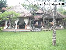 [P64] in resortul din Sanur,aceasta statiune e amplasata la malul oceanului » foto by grecudoina
 - 
<span class="allrVoted glyphicon glyphicon-heart hidden" id="av310415"></span>
<a class="m-l-10 hidden" id="sv310415" onclick="voting_Foto_DelVot(,310415,3149)" role="button">șterge vot <span class="glyphicon glyphicon-remove"></span></a>
<a id="v9310415" class=" c-red"  onclick="voting_Foto_SetVot(310415)" role="button"><span class="glyphicon glyphicon-heart-empty"></span> <b>LIKE</b> = Votează poza</a> <img class="hidden"  id="f310415W9" src="/imagini/loader.gif" border="0" /><span class="AjErrMes hidden" id="e310415ErM"></span>