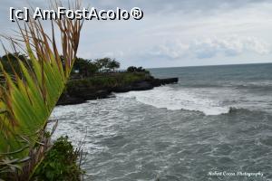 [P16] Templul Tanah Lot » foto by robert
 - 
<span class="allrVoted glyphicon glyphicon-heart hidden" id="av715317"></span>
<a class="m-l-10 hidden" id="sv715317" onclick="voting_Foto_DelVot(,715317,3149)" role="button">șterge vot <span class="glyphicon glyphicon-remove"></span></a>
<a id="v9715317" class=" c-red"  onclick="voting_Foto_SetVot(715317)" role="button"><span class="glyphicon glyphicon-heart-empty"></span> <b>LIKE</b> = Votează poza</a> <img class="hidden"  id="f715317W9" src="/imagini/loader.gif" border="0" /><span class="AjErrMes hidden" id="e715317ErM"></span>