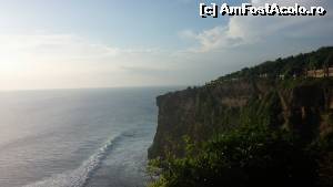 [P18] Oceanul Indian vazut de sus-Uluwatu Temple » foto by roxana.tomina
 - 
<span class="allrVoted glyphicon glyphicon-heart hidden" id="av627345"></span>
<a class="m-l-10 hidden" id="sv627345" onclick="voting_Foto_DelVot(,627345,3149)" role="button">șterge vot <span class="glyphicon glyphicon-remove"></span></a>
<a id="v9627345" class=" c-red"  onclick="voting_Foto_SetVot(627345)" role="button"><span class="glyphicon glyphicon-heart-empty"></span> <b>LIKE</b> = Votează poza</a> <img class="hidden"  id="f627345W9" src="/imagini/loader.gif" border="0" /><span class="AjErrMes hidden" id="e627345ErM"></span>