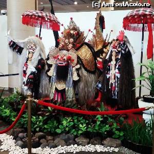 [P06] Aeroportul Denpasar Bali » foto by roxana.tomina
 - 
<span class="allrVoted glyphicon glyphicon-heart hidden" id="av627324"></span>
<a class="m-l-10 hidden" id="sv627324" onclick="voting_Foto_DelVot(,627324,3149)" role="button">șterge vot <span class="glyphicon glyphicon-remove"></span></a>
<a id="v9627324" class=" c-red"  onclick="voting_Foto_SetVot(627324)" role="button"><span class="glyphicon glyphicon-heart-empty"></span> <b>LIKE</b> = Votează poza</a> <img class="hidden"  id="f627324W9" src="/imagini/loader.gif" border="0" /><span class="AjErrMes hidden" id="e627324ErM"></span>