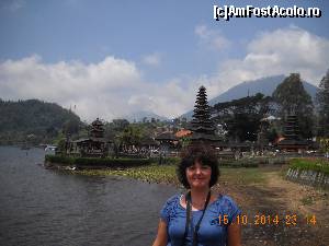 [P08] TEMPLUL ULUN DANU DE PE LACUL BRATAN » foto by MANU77
 - 
<span class="allrVoted glyphicon glyphicon-heart hidden" id="av571442"></span>
<a class="m-l-10 hidden" id="sv571442" onclick="voting_Foto_DelVot(,571442,3149)" role="button">șterge vot <span class="glyphicon glyphicon-remove"></span></a>
<a id="v9571442" class=" c-red"  onclick="voting_Foto_SetVot(571442)" role="button"><span class="glyphicon glyphicon-heart-empty"></span> <b>LIKE</b> = Votează poza</a> <img class="hidden"  id="f571442W9" src="/imagini/loader.gif" border="0" /><span class="AjErrMes hidden" id="e571442ErM"></span>