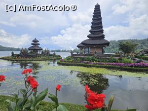 [P07] templul Tanah Lot » foto by Chloe
 - 
<span class="allrVoted glyphicon glyphicon-heart hidden" id="av1477075"></span>
<a class="m-l-10 hidden" id="sv1477075" onclick="voting_Foto_DelVot(,1477075,3149)" role="button">șterge vot <span class="glyphicon glyphicon-remove"></span></a>
<a id="v91477075" class=" c-red"  onclick="voting_Foto_SetVot(1477075)" role="button"><span class="glyphicon glyphicon-heart-empty"></span> <b>LIKE</b> = Votează poza</a> <img class="hidden"  id="f1477075W9" src="/imagini/loader.gif" border="0" /><span class="AjErrMes hidden" id="e1477075ErM"></span>