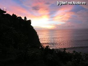 [P06] TEMPLUL ULUWATU » foto by anka-bc
 - 
<span class="allrVoted glyphicon glyphicon-heart hidden" id="av682998"></span>
<a class="m-l-10 hidden" id="sv682998" onclick="voting_Foto_DelVot(,682998,3149)" role="button">șterge vot <span class="glyphicon glyphicon-remove"></span></a>
<a id="v9682998" class=" c-red"  onclick="voting_Foto_SetVot(682998)" role="button"><span class="glyphicon glyphicon-heart-empty"></span> <b>LIKE</b> = Votează poza</a> <img class="hidden"  id="f682998W9" src="/imagini/loader.gif" border="0" /><span class="AjErrMes hidden" id="e682998ErM"></span>