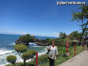 [P09] tanah lot » foto by anka-bc
 - 
<span class="allrVoted glyphicon glyphicon-heart hidden" id="av683001"></span>
<a class="m-l-10 hidden" id="sv683001" onclick="voting_Foto_DelVot(,683001,3149)" role="button">șterge vot <span class="glyphicon glyphicon-remove"></span></a>
<a id="v9683001" class=" c-red"  onclick="voting_Foto_SetVot(683001)" role="button"><span class="glyphicon glyphicon-heart-empty"></span> <b>LIKE</b> = Votează poza</a> <img class="hidden"  id="f683001W9" src="/imagini/loader.gif" border="0" /><span class="AjErrMes hidden" id="e683001ErM"></span>