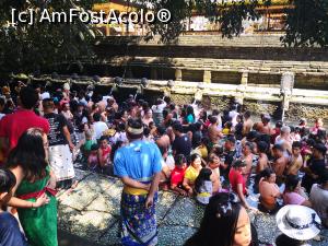 [P19] Pura Tirta templu cu izvoare purificatoare Ubud.  » foto by dan39
 - 
<span class="allrVoted glyphicon glyphicon-heart hidden" id="av1142957"></span>
<a class="m-l-10 hidden" id="sv1142957" onclick="voting_Foto_DelVot(,1142957,3149)" role="button">șterge vot <span class="glyphicon glyphicon-remove"></span></a>
<a id="v91142957" class=" c-red"  onclick="voting_Foto_SetVot(1142957)" role="button"><span class="glyphicon glyphicon-heart-empty"></span> <b>LIKE</b> = Votează poza</a> <img class="hidden"  id="f1142957W9" src="/imagini/loader.gif" border="0" /><span class="AjErrMes hidden" id="e1142957ErM"></span>