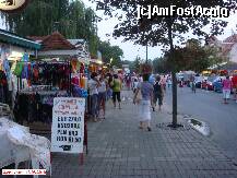 [P21] Si o plimbare, printre tarabele cu suveniruri, poate fi pe placul celor mici. Mai ales, daca primesc ceva :) » foto by creivean
 - 
<span class="allrVoted glyphicon glyphicon-heart hidden" id="av125099"></span>
<a class="m-l-10 hidden" id="sv125099" onclick="voting_Foto_DelVot(,125099,3153)" role="button">șterge vot <span class="glyphicon glyphicon-remove"></span></a>
<a id="v9125099" class=" c-red"  onclick="voting_Foto_SetVot(125099)" role="button"><span class="glyphicon glyphicon-heart-empty"></span> <b>LIKE</b> = Votează poza</a> <img class="hidden"  id="f125099W9" src="/imagini/loader.gif" border="0" /><span class="AjErrMes hidden" id="e125099ErM"></span>