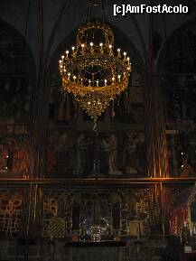 [P17] Catedrala Sf. Vitus-interiorul capelei Sf. Wenceslas,superb decorata cu aur si pietre pretioase » foto by luciaoradea
 - 
<span class="allrVoted glyphicon glyphicon-heart hidden" id="av227531"></span>
<a class="m-l-10 hidden" id="sv227531" onclick="voting_Foto_DelVot(,227531,3167)" role="button">șterge vot <span class="glyphicon glyphicon-remove"></span></a>
<a id="v9227531" class=" c-red"  onclick="voting_Foto_SetVot(227531)" role="button"><span class="glyphicon glyphicon-heart-empty"></span> <b>LIKE</b> = Votează poza</a> <img class="hidden"  id="f227531W9" src="/imagini/loader.gif" border="0" /><span class="AjErrMes hidden" id="e227531ErM"></span>