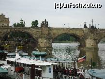 [P04] Praga - Podul Carol peste apa Vltavei » foto by kmy
 - 
<span class="allrVoted glyphicon glyphicon-heart hidden" id="av326137"></span>
<a class="m-l-10 hidden" id="sv326137" onclick="voting_Foto_DelVot(,326137,3167)" role="button">șterge vot <span class="glyphicon glyphicon-remove"></span></a>
<a id="v9326137" class=" c-red"  onclick="voting_Foto_SetVot(326137)" role="button"><span class="glyphicon glyphicon-heart-empty"></span> <b>LIKE</b> = Votează poza</a> <img class="hidden"  id="f326137W9" src="/imagini/loader.gif" border="0" /><span class="AjErrMes hidden" id="e326137ErM"></span>
