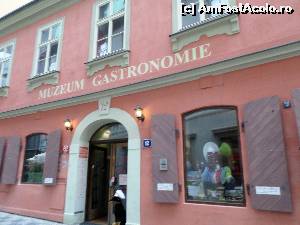 [P13] Muzeul Gastronomiei, intr-o cladire veche din sec. XIV » foto by amero
 - 
<span class="allrVoted glyphicon glyphicon-heart hidden" id="av538017"></span>
<a class="m-l-10 hidden" id="sv538017" onclick="voting_Foto_DelVot(,538017,3167)" role="button">șterge vot <span class="glyphicon glyphicon-remove"></span></a>
<a id="v9538017" class=" c-red"  onclick="voting_Foto_SetVot(538017)" role="button"><span class="glyphicon glyphicon-heart-empty"></span> <b>LIKE</b> = Votează poza</a> <img class="hidden"  id="f538017W9" src="/imagini/loader.gif" border="0" /><span class="AjErrMes hidden" id="e538017ErM"></span>