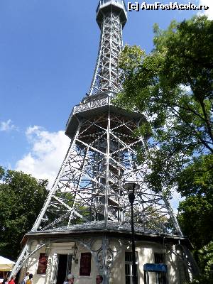 [P31] Turnul Petrin, copie a Turnului Eiffel. Nu are lift.  » foto by amero
 - 
<span class="allrVoted glyphicon glyphicon-heart hidden" id="av538054"></span>
<a class="m-l-10 hidden" id="sv538054" onclick="voting_Foto_DelVot(,538054,3167)" role="button">șterge vot <span class="glyphicon glyphicon-remove"></span></a>
<a id="v9538054" class=" c-red"  onclick="voting_Foto_SetVot(538054)" role="button"><span class="glyphicon glyphicon-heart-empty"></span> <b>LIKE</b> = Votează poza</a> <img class="hidden"  id="f538054W9" src="/imagini/loader.gif" border="0" /><span class="AjErrMes hidden" id="e538054ErM"></span>