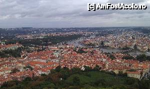 [P03] Vedere panoramica a orasului Praga din turnul Petrini -Cehia » foto by traian.leuca †
 - 
<span class="allrVoted glyphicon glyphicon-heart hidden" id="av397233"></span>
<a class="m-l-10 hidden" id="sv397233" onclick="voting_Foto_DelVot(,397233,3167)" role="button">șterge vot <span class="glyphicon glyphicon-remove"></span></a>
<a id="v9397233" class=" c-red"  onclick="voting_Foto_SetVot(397233)" role="button"><span class="glyphicon glyphicon-heart-empty"></span> <b>LIKE</b> = Votează poza</a> <img class="hidden"  id="f397233W9" src="/imagini/loader.gif" border="0" /><span class="AjErrMes hidden" id="e397233ErM"></span>
