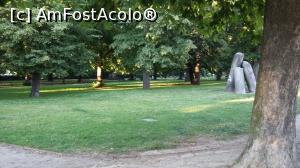 [P14] 'Monumentul Diavolului' de la Castelul Visehrad din oraşul Praga, Cehia.  » foto by traian.leuca †
 - 
<span class="allrVoted glyphicon glyphicon-heart hidden" id="av801029"></span>
<a class="m-l-10 hidden" id="sv801029" onclick="voting_Foto_DelVot(,801029,3167)" role="button">șterge vot <span class="glyphicon glyphicon-remove"></span></a>
<a id="v9801029" class=" c-red"  onclick="voting_Foto_SetVot(801029)" role="button"><span class="glyphicon glyphicon-heart-empty"></span> <b>LIKE</b> = Votează poza</a> <img class="hidden"  id="f801029W9" src="/imagini/loader.gif" border="0" /><span class="AjErrMes hidden" id="e801029ErM"></span>