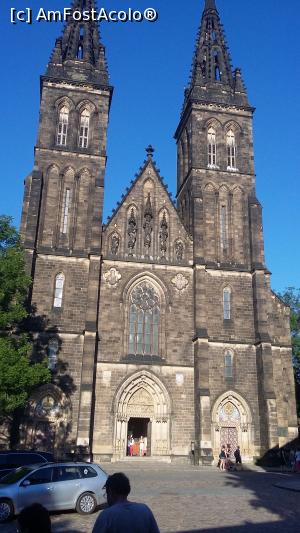 [P08] Biserica Sf. Petre şi Pavel de la Castelul Visehrad din oraşul Praga, Cehia.  » foto by traian.leuca †
 - 
<span class="allrVoted glyphicon glyphicon-heart hidden" id="av801023"></span>
<a class="m-l-10 hidden" id="sv801023" onclick="voting_Foto_DelVot(,801023,3167)" role="button">șterge vot <span class="glyphicon glyphicon-remove"></span></a>
<a id="v9801023" class=" c-red"  onclick="voting_Foto_SetVot(801023)" role="button"><span class="glyphicon glyphicon-heart-empty"></span> <b>LIKE</b> = Votează poza</a> <img class="hidden"  id="f801023W9" src="/imagini/loader.gif" border="0" /><span class="AjErrMes hidden" id="e801023ErM"></span>