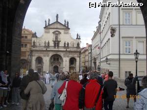 [P54] Pe podul Carol -Praga.  » foto by melena
 - 
<span class="allrVoted glyphicon glyphicon-heart hidden" id="av617761"></span>
<a class="m-l-10 hidden" id="sv617761" onclick="voting_Foto_DelVot(,617761,3167)" role="button">șterge vot <span class="glyphicon glyphicon-remove"></span></a>
<a id="v9617761" class=" c-red"  onclick="voting_Foto_SetVot(617761)" role="button"><span class="glyphicon glyphicon-heart-empty"></span> <b>LIKE</b> = Votează poza</a> <img class="hidden"  id="f617761W9" src="/imagini/loader.gif" border="0" /><span class="AjErrMes hidden" id="e617761ErM"></span>