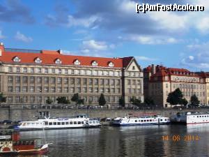 [P07] Minunata Praga.  » foto by melena
 - 
<span class="allrVoted glyphicon glyphicon-heart hidden" id="av637273"></span>
<a class="m-l-10 hidden" id="sv637273" onclick="voting_Foto_DelVot(,637273,3167)" role="button">șterge vot <span class="glyphicon glyphicon-remove"></span></a>
<a id="v9637273" class=" c-red"  onclick="voting_Foto_SetVot(637273)" role="button"><span class="glyphicon glyphicon-heart-empty"></span> <b>LIKE</b> = Votează poza</a> <img class="hidden"  id="f637273W9" src="/imagini/loader.gif" border="0" /><span class="AjErrMes hidden" id="e637273ErM"></span>