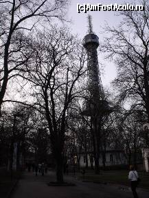 [P27] Copia Turnului Eiffel de pe dealul Petrin » foto by monicutza
 - 
<span class="allrVoted glyphicon glyphicon-heart hidden" id="av293154"></span>
<a class="m-l-10 hidden" id="sv293154" onclick="voting_Foto_DelVot(,293154,3167)" role="button">șterge vot <span class="glyphicon glyphicon-remove"></span></a>
<a id="v9293154" class=" c-red"  onclick="voting_Foto_SetVot(293154)" role="button"><span class="glyphicon glyphicon-heart-empty"></span> <b>LIKE</b> = Votează poza</a> <img class="hidden"  id="f293154W9" src="/imagini/loader.gif" border="0" /><span class="AjErrMes hidden" id="e293154ErM"></span>