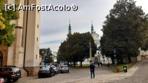[P03] Mănăstirea Strahov - curtea » foto by Carmen Ion
 - 
<span class="allrVoted glyphicon glyphicon-heart hidden" id="av1286426"></span>
<a class="m-l-10 hidden" id="sv1286426" onclick="voting_Foto_DelVot(,1286426,3167)" role="button">șterge vot <span class="glyphicon glyphicon-remove"></span></a>
<a id="v91286426" class=" c-red"  onclick="voting_Foto_SetVot(1286426)" role="button"><span class="glyphicon glyphicon-heart-empty"></span> <b>LIKE</b> = Votează poza</a> <img class="hidden"  id="f1286426W9" src="/imagini/loader.gif" border="0" /><span class="AjErrMes hidden" id="e1286426ErM"></span>