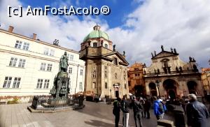 [P03] Piața Cavalerilor Crucii: Biserica Sf. Francisc și Biserica Sf. Mântuitor (Clementinum) » foto by Carmen Ion
 - 
<span class="allrVoted glyphicon glyphicon-heart hidden" id="av1289218"></span>
<a class="m-l-10 hidden" id="sv1289218" onclick="voting_Foto_DelVot(,1289218,3167)" role="button">șterge vot <span class="glyphicon glyphicon-remove"></span></a>
<a id="v91289218" class=" c-red"  onclick="voting_Foto_SetVot(1289218)" role="button"><span class="glyphicon glyphicon-heart-empty"></span> <b>LIKE</b> = Votează poza</a> <img class="hidden"  id="f1289218W9" src="/imagini/loader.gif" border="0" /><span class="AjErrMes hidden" id="e1289218ErM"></span>