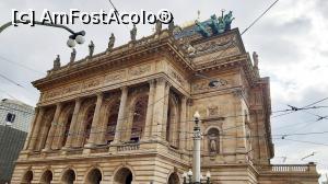 [P43] Teatrul Național » foto by Carmen Ion
 - 
<span class="allrVoted glyphicon glyphicon-heart hidden" id="av1300140"></span>
<a class="m-l-10 hidden" id="sv1300140" onclick="voting_Foto_DelVot(,1300140,3167)" role="button">șterge vot <span class="glyphicon glyphicon-remove"></span></a>
<a id="v91300140" class=" c-red"  onclick="voting_Foto_SetVot(1300140)" role="button"><span class="glyphicon glyphicon-heart-empty"></span> <b>LIKE</b> = Votează poza</a> <img class="hidden"  id="f1300140W9" src="/imagini/loader.gif" border="0" /><span class="AjErrMes hidden" id="e1300140ErM"></span>