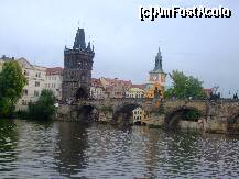[P12] [Croaziera pe raul Vltava] - Podul era plin de turisti din intreaga lume.Predominau asiatici cu aparatele foto[foarte zgomotosi.vociferau nonstop]. » foto by iman
 - 
<span class="allrVoted glyphicon glyphicon-heart hidden" id="av150080"></span>
<a class="m-l-10 hidden" id="sv150080" onclick="voting_Foto_DelVot(,150080,3167)" role="button">șterge vot <span class="glyphicon glyphicon-remove"></span></a>
<a id="v9150080" class=" c-red"  onclick="voting_Foto_SetVot(150080)" role="button"><span class="glyphicon glyphicon-heart-empty"></span> <b>LIKE</b> = Votează poza</a> <img class="hidden"  id="f150080W9" src="/imagini/loader.gif" border="0" /><span class="AjErrMes hidden" id="e150080ErM"></span>