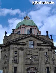[P02] biserica langa Vltava » foto by irma_ro*
 - 
<span class="allrVoted glyphicon glyphicon-heart hidden" id="av159733"></span>
<a class="m-l-10 hidden" id="sv159733" onclick="voting_Foto_DelVot(,159733,3167)" role="button">șterge vot <span class="glyphicon glyphicon-remove"></span></a>
<a id="v9159733" class=" c-red"  onclick="voting_Foto_SetVot(159733)" role="button"><span class="glyphicon glyphicon-heart-empty"></span> <b>LIKE</b> = Votează poza</a> <img class="hidden"  id="f159733W9" src="/imagini/loader.gif" border="0" /><span class="AjErrMes hidden" id="e159733ErM"></span>
