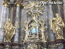 [P04] altarul Pruncului Iisus din Praga » foto by paula mirela
 - 
<span class="allrVoted glyphicon glyphicon-heart hidden" id="av256676"></span>
<a class="m-l-10 hidden" id="sv256676" onclick="voting_Foto_DelVot(,256676,3167)" role="button">șterge vot <span class="glyphicon glyphicon-remove"></span></a>
<a id="v9256676" class=" c-red"  onclick="voting_Foto_SetVot(256676)" role="button"><span class="glyphicon glyphicon-heart-empty"></span> <b>LIKE</b> = Votează poza</a> <img class="hidden"  id="f256676W9" src="/imagini/loader.gif" border="0" /><span class="AjErrMes hidden" id="e256676ErM"></span>