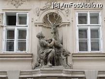 [P11] O statuie care mi-a amintit de reclama aia cu cerbul de Ciuc... » foto by AndreeaSava*
 - 
<span class="allrVoted glyphicon glyphicon-heart hidden" id="av85676"></span>
<a class="m-l-10 hidden" id="sv85676" onclick="voting_Foto_DelVot(,85676,3167)" role="button">șterge vot <span class="glyphicon glyphicon-remove"></span></a>
<a id="v985676" class=" c-red"  onclick="voting_Foto_SetVot(85676)" role="button"><span class="glyphicon glyphicon-heart-empty"></span> <b>LIKE</b> = Votează poza</a> <img class="hidden"  id="f85676W9" src="/imagini/loader.gif" border="0" /><span class="AjErrMes hidden" id="e85676ErM"></span>