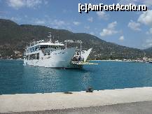 [P21] ''Captain Aristidis'' fery-boatul care face cinexiunea intre lLefkada si insulele invecinate Ithaka si Kefalonia. » foto by georgiana
 - 
<span class="allrVoted glyphicon glyphicon-heart hidden" id="av269620"></span>
<a class="m-l-10 hidden" id="sv269620" onclick="voting_Foto_DelVot(,269620,3173)" role="button">șterge vot <span class="glyphicon glyphicon-remove"></span></a>
<a id="v9269620" class=" c-red"  onclick="voting_Foto_SetVot(269620)" role="button"><span class="glyphicon glyphicon-heart-empty"></span> <b>LIKE</b> = Votează poza</a> <img class="hidden"  id="f269620W9" src="/imagini/loader.gif" border="0" /><span class="AjErrMes hidden" id="e269620ErM"></span>