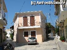 [P33] Lefkas Town, aleile » foto by Patzy
 - 
<span class="allrVoted glyphicon glyphicon-heart hidden" id="av258417"></span>
<a class="m-l-10 hidden" id="sv258417" onclick="voting_Foto_DelVot(,258417,3173)" role="button">șterge vot <span class="glyphicon glyphicon-remove"></span></a>
<a id="v9258417" class=" c-red"  onclick="voting_Foto_SetVot(258417)" role="button"><span class="glyphicon glyphicon-heart-empty"></span> <b>LIKE</b> = Votează poza</a> <img class="hidden"  id="f258417W9" src="/imagini/loader.gif" border="0" /><span class="AjErrMes hidden" id="e258417ErM"></span>
