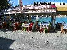 [P56] tavena din Vasiliki la care lucreaza romanca » foto by sniga
 - 
<span class="allrVoted glyphicon glyphicon-heart hidden" id="av326582"></span>
<a class="m-l-10 hidden" id="sv326582" onclick="voting_Foto_DelVot(,326582,3173)" role="button">șterge vot <span class="glyphicon glyphicon-remove"></span></a>
<a id="v9326582" class=" c-red"  onclick="voting_Foto_SetVot(326582)" role="button"><span class="glyphicon glyphicon-heart-empty"></span> <b>LIKE</b> = Votează poza</a> <img class="hidden"  id="f326582W9" src="/imagini/loader.gif" border="0" /><span class="AjErrMes hidden" id="e326582ErM"></span>