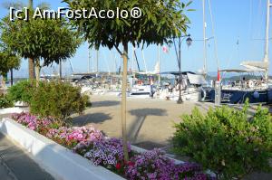 [P04] Imagine din portul oraşului Nydri din insula Lefkada, Grecia.  » foto by traian.leuca †
 - 
<span class="allrVoted glyphicon glyphicon-heart hidden" id="av1055066"></span>
<a class="m-l-10 hidden" id="sv1055066" onclick="voting_Foto_DelVot(,1055066,3173)" role="button">șterge vot <span class="glyphicon glyphicon-remove"></span></a>
<a id="v91055066" class=" c-red"  onclick="voting_Foto_SetVot(1055066)" role="button"><span class="glyphicon glyphicon-heart-empty"></span> <b>LIKE</b> = Votează poza</a> <img class="hidden"  id="f1055066W9" src="/imagini/loader.gif" border="0" /><span class="AjErrMes hidden" id="e1055066ErM"></span>
