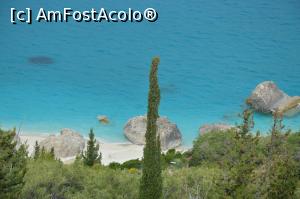 [P09] O mică plajă sălbatică în Panagia Beach. Insula Lefkada, Grecia.  » foto by traian.leuca †
 - 
<span class="allrVoted glyphicon glyphicon-heart hidden" id="av1055071"></span>
<a class="m-l-10 hidden" id="sv1055071" onclick="voting_Foto_DelVot(,1055071,3173)" role="button">șterge vot <span class="glyphicon glyphicon-remove"></span></a>
<a id="v91055071" class=" c-red"  onclick="voting_Foto_SetVot(1055071)" role="button"><span class="glyphicon glyphicon-heart-empty"></span> <b>LIKE</b> = Votează poza</a> <img class="hidden"  id="f1055071W9" src="/imagini/loader.gif" border="0" /><span class="AjErrMes hidden" id="e1055071ErM"></span>
